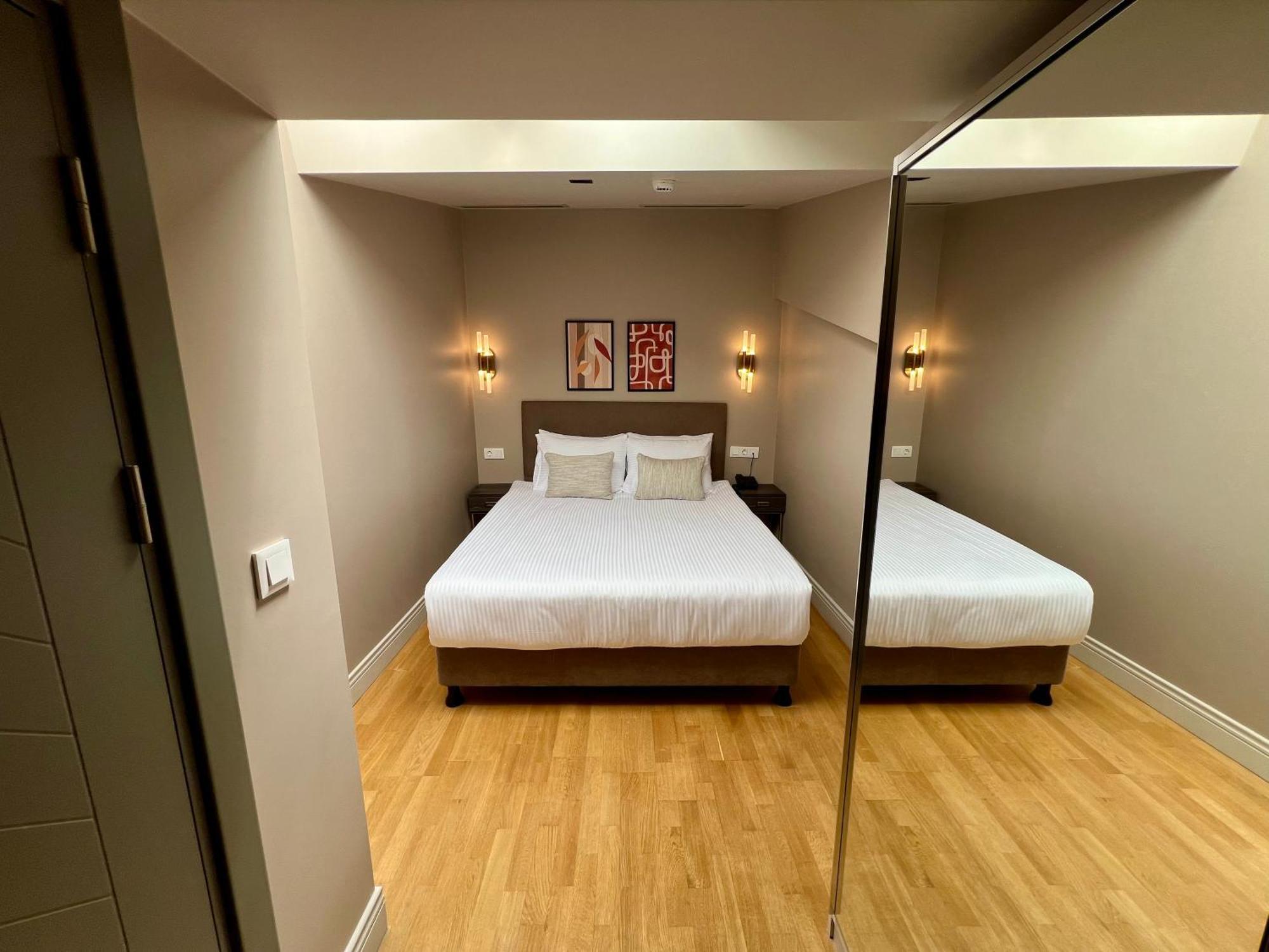 Weingart Suites Hotel Стамбул Экстерьер фото